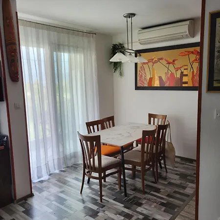 Moona Udaljen 10 Min Setnje Od Palace, Rive I Plaze * スプリト